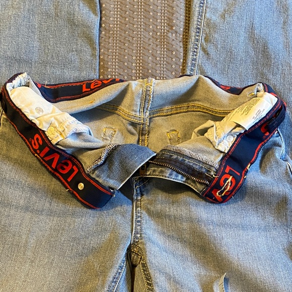 Levi's Light Blue Men's Straight Jeans - Picture 5 of 9